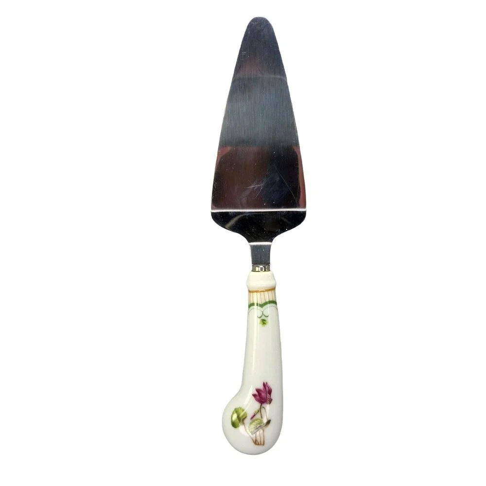 Georges Briard Pastry‎ Pie Cake Server Victorian Garden Flatware Japan MCM Vtg